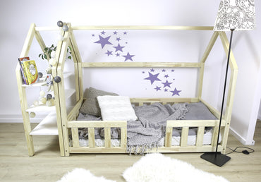 Cabin bed with classic Home bars