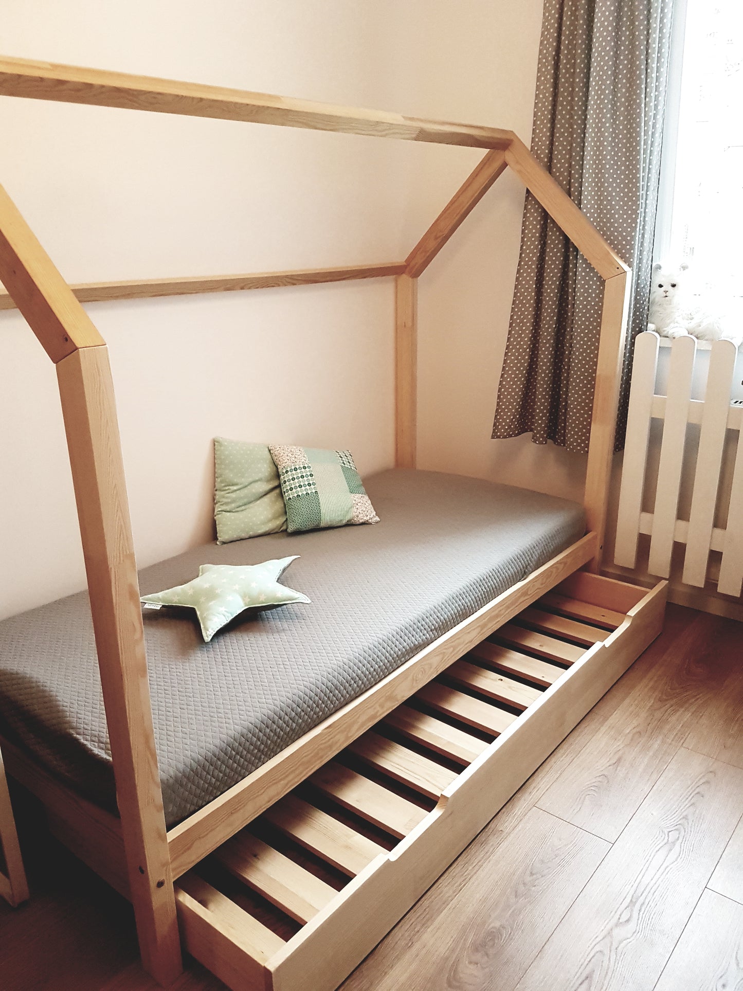 Mia cabin bed with drawer