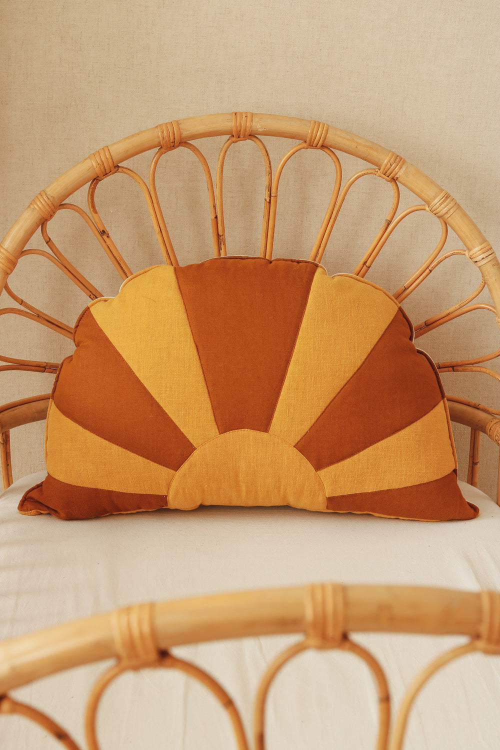 Coussin décoratif Soleil Sunshine "Caramel by the Sea"