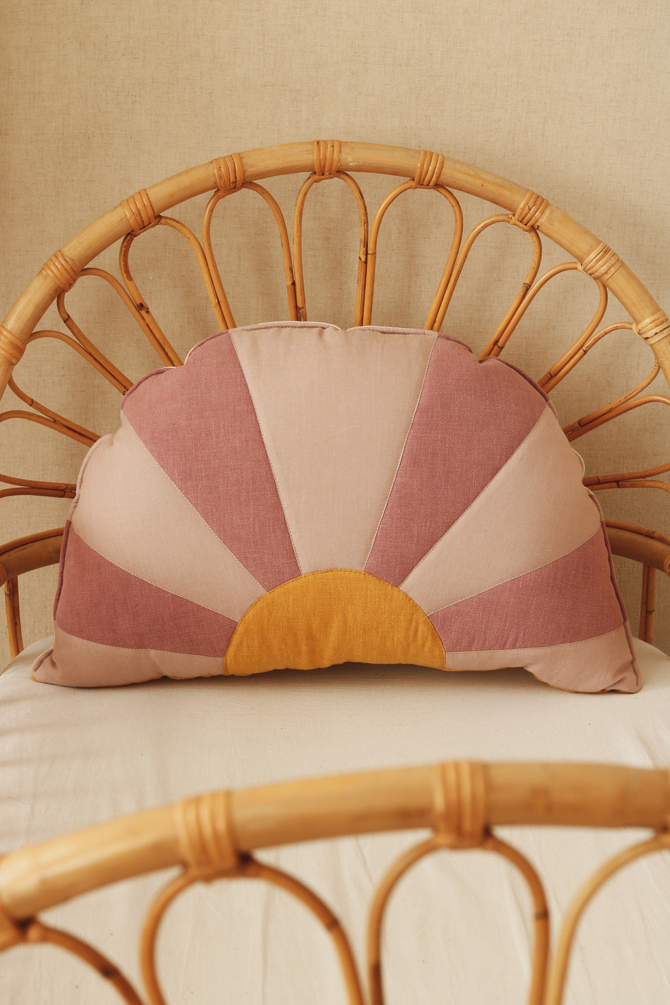 Coussin décoratif Soleil Sunshine "Lazy Santa Cruz"