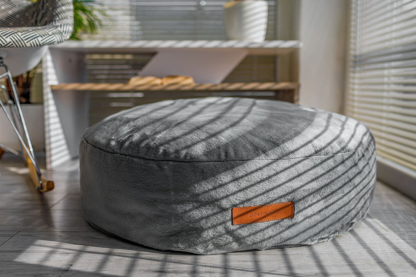 Dog Dog e gatto di Animood Pouf in Velvet Molly