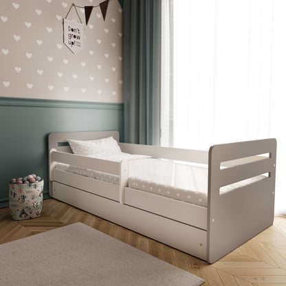 Tomi child bed with barriers