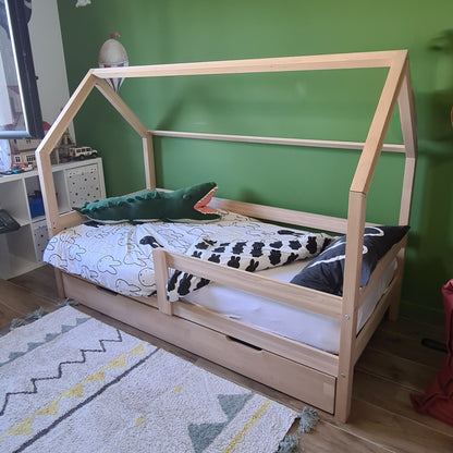 Mia cabin bed in beech wood with drawer