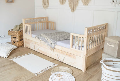 Alma children's bed with drawers