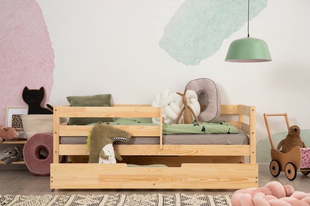 CPD child bed with drawer