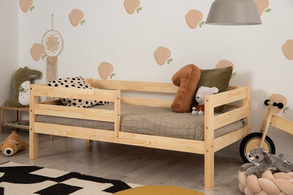 CPD child bed with drawer