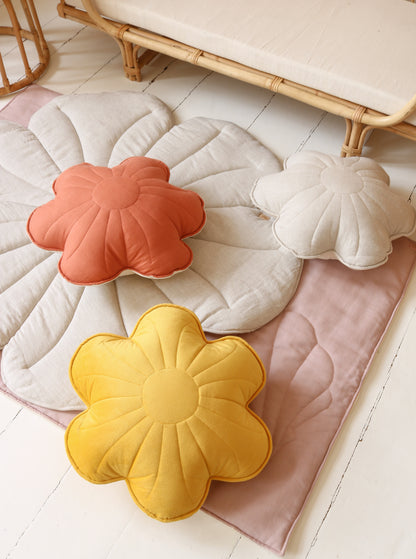 Coussin décoratif Fleur en Velours ou Lin différents coloris