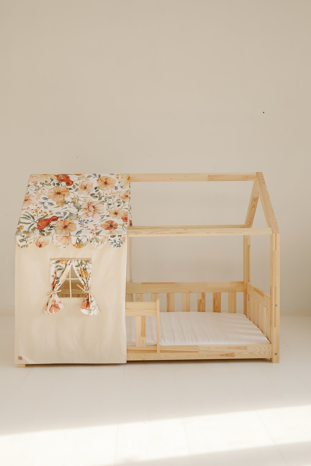 Habillage Maisonnette fleuri "Flower Power" pour lit Cabane