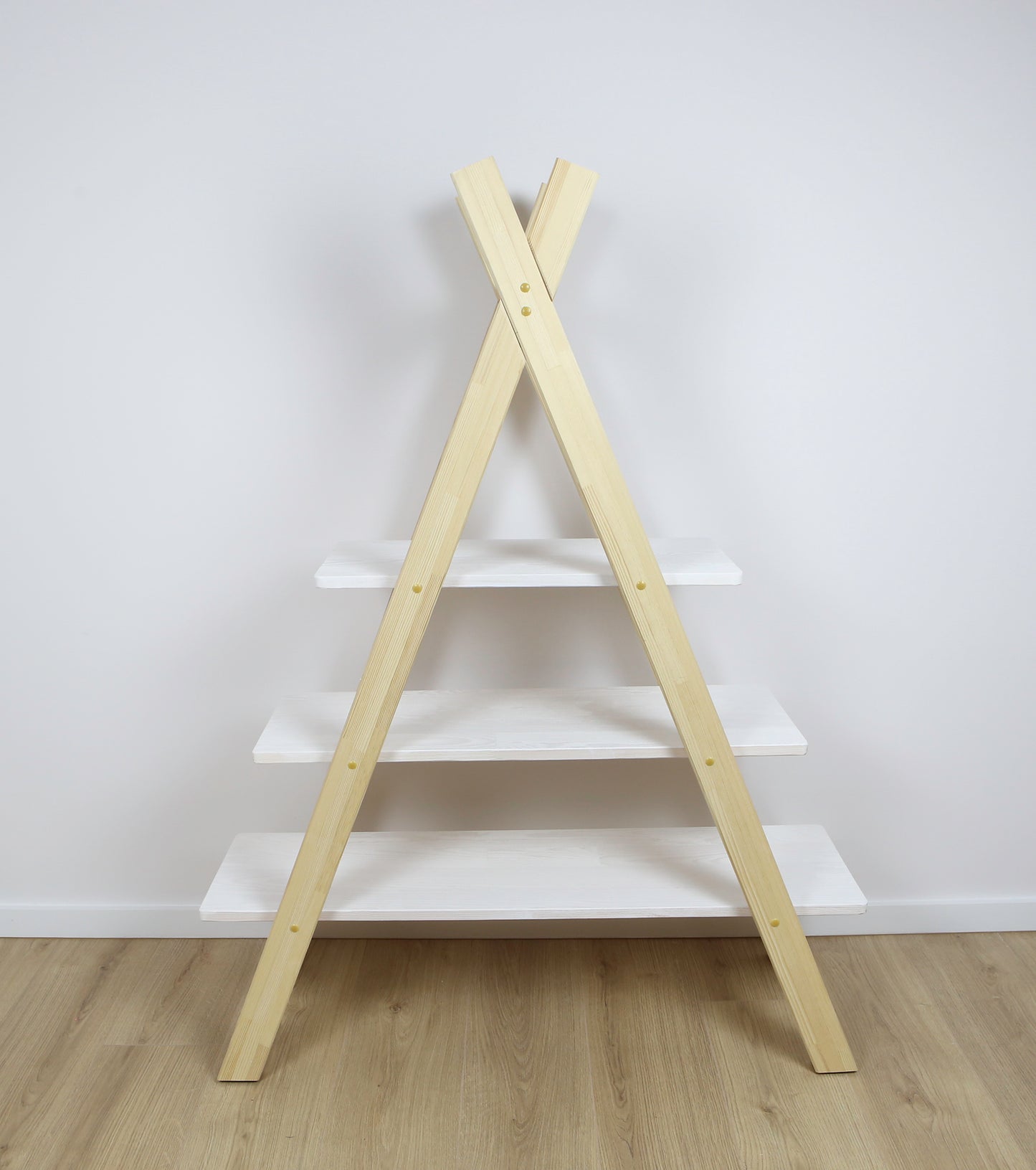 Tipi Lupo Shelf